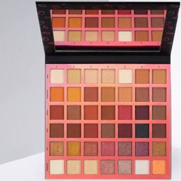 Beauty Bay Origin 42 Color Palette - Picture 1 of 5